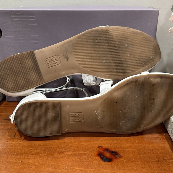 Jennifer Lopez sz 10 Libby Flat Sandal - Picture 4 of 5